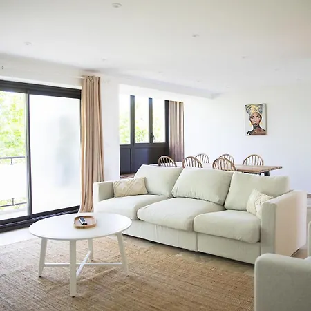 Cocooning 8 Pers Balcon 아파트