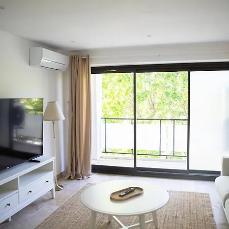 Cocooning 8 Pers Balcon * Ναρμπόν