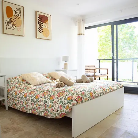 Cocooning 8 Pers Balcon * 나르본